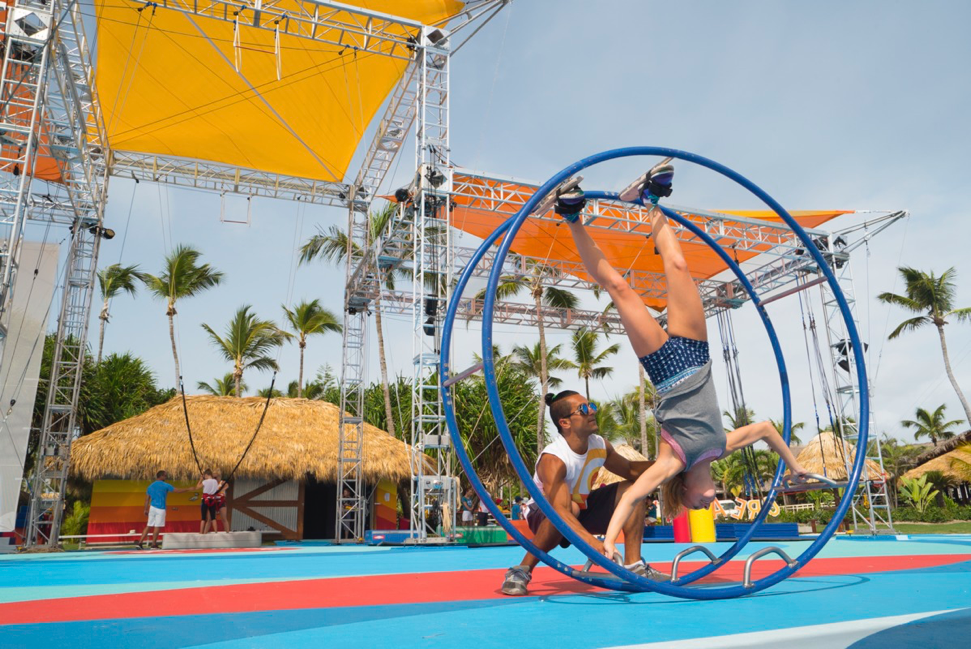 Club Med all-inclusive vacation Cirque du Soleil