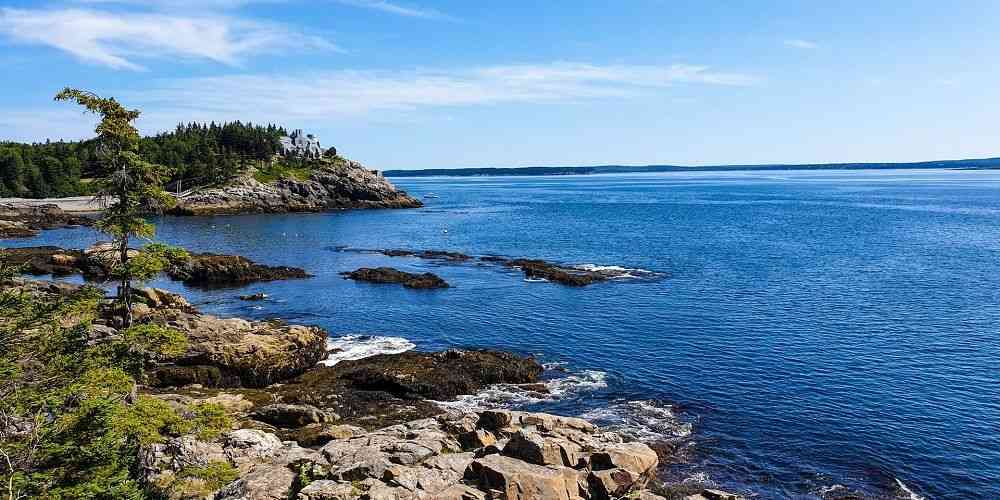 view-of-acadia-national-park-from-harborside-hotel-frenchmans-bay-2022