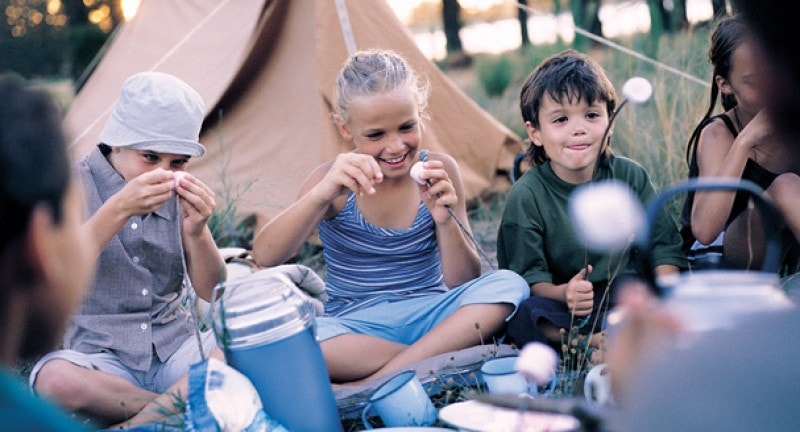 Kids camping 