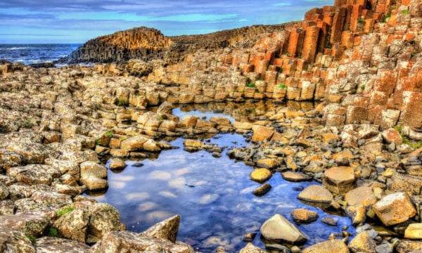 view of the giants causeway in ireland