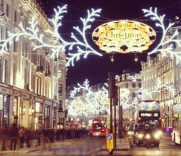 regent-street-oxford-street-london-christmas-lights