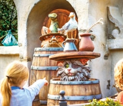 efteling pinocchio-kids-with-cat-and-fox