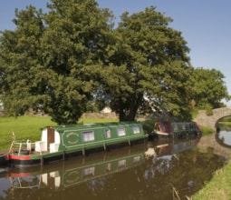 canal boat holidays monmouth-brecon-beacons-canal