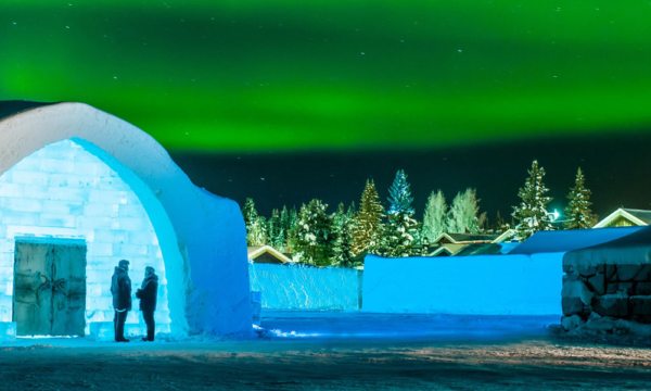 icehotel-northern-lights-feature ice hotels