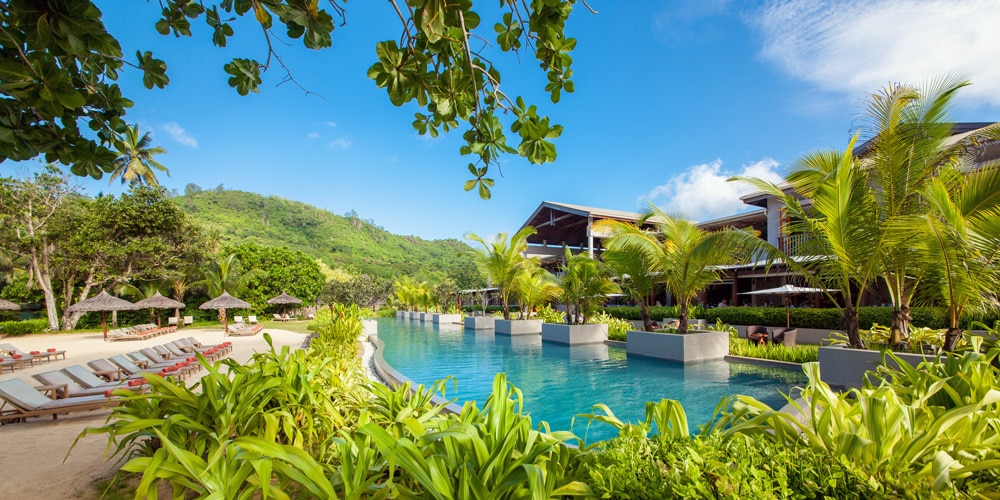 kempinski-seychelles-resort-baie-lazare-south-mahe-pool-lush-gardens-villas-2022