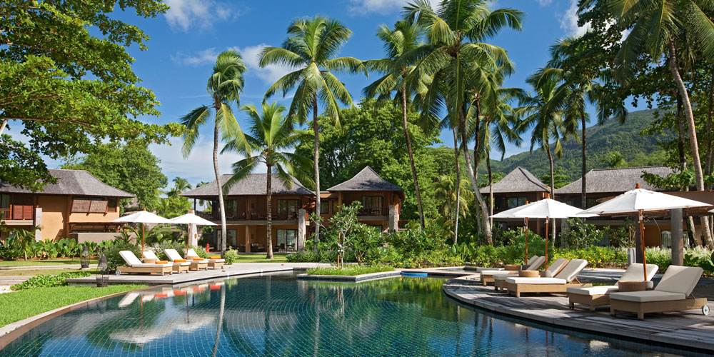 constance-ephelia-resort-mahe-pool-palm-trees-villas-seychelles-hotels-guide-2022