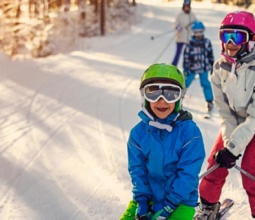 children-skiing-on-snow-feature-image