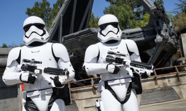 Star wars galaxy edge feature image
