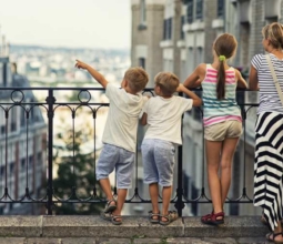 children-looking-at-view-of-paris-summer-day-family-rail-holidays-to-france