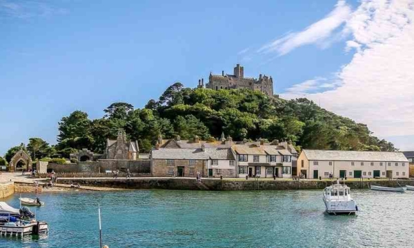 st-michaels-mount-seen-from-marazion-cornwall-family-traveller-spring-days-out-2022