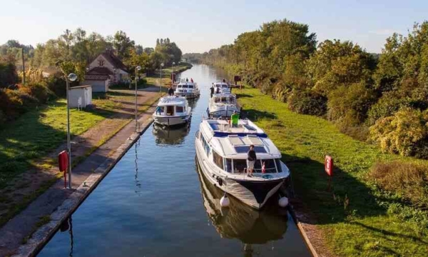 Le Boat River Charente